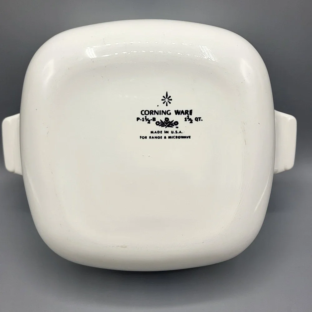 Corning Ware Casserole Dish Unisex 1.5 QT Blue Cornflower P-1 1/2-B White